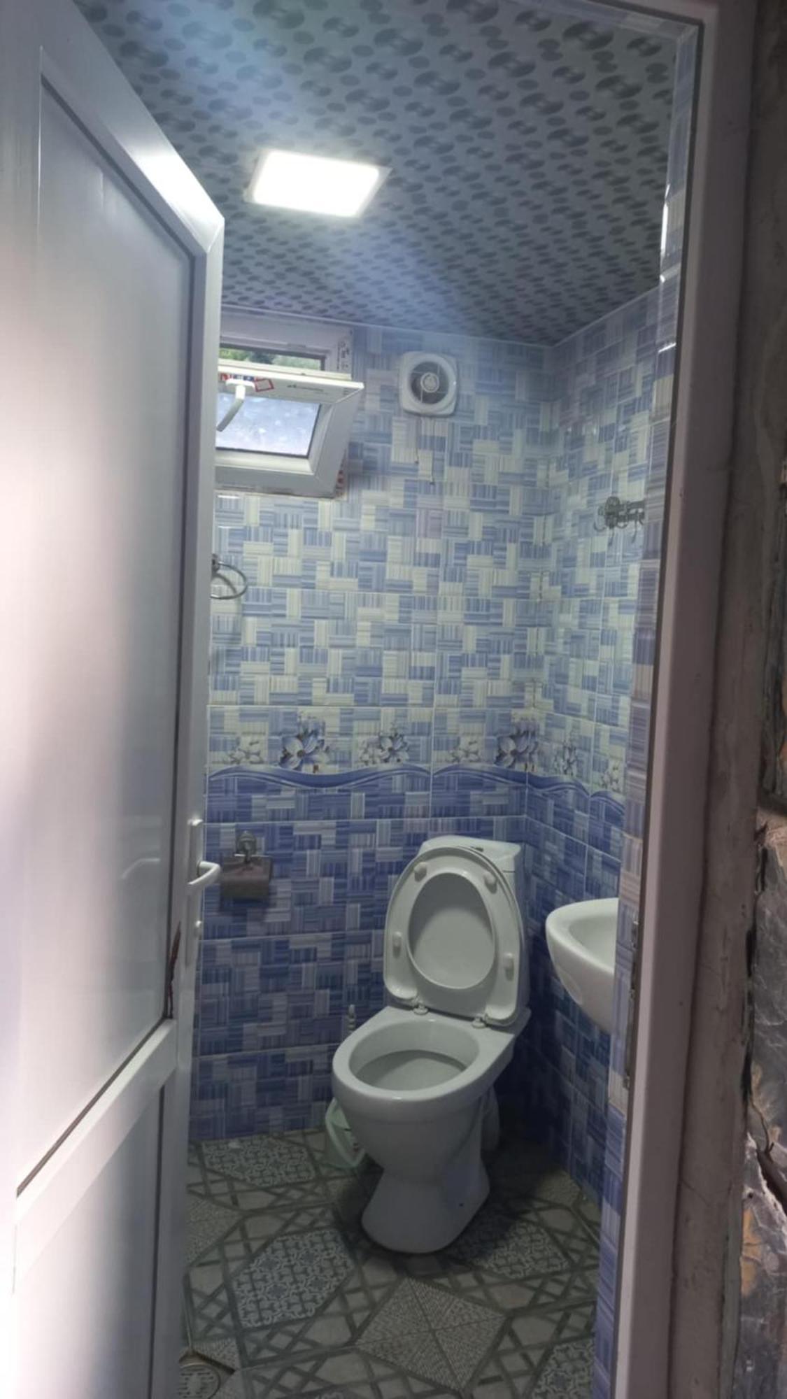 Bezengi Guest House Lalkhori エクステリア 写真