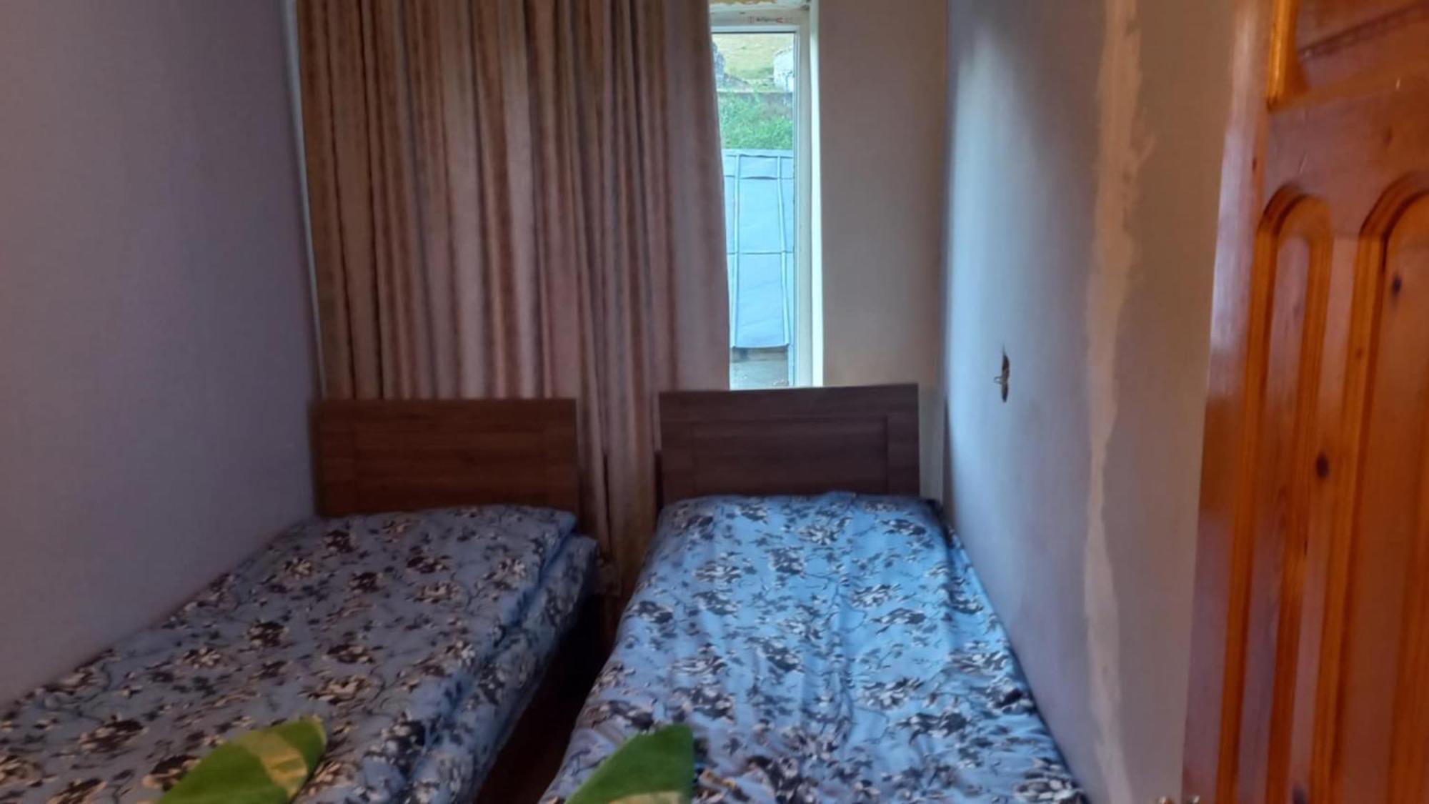 Bezengi Guest House Lalkhori エクステリア 写真