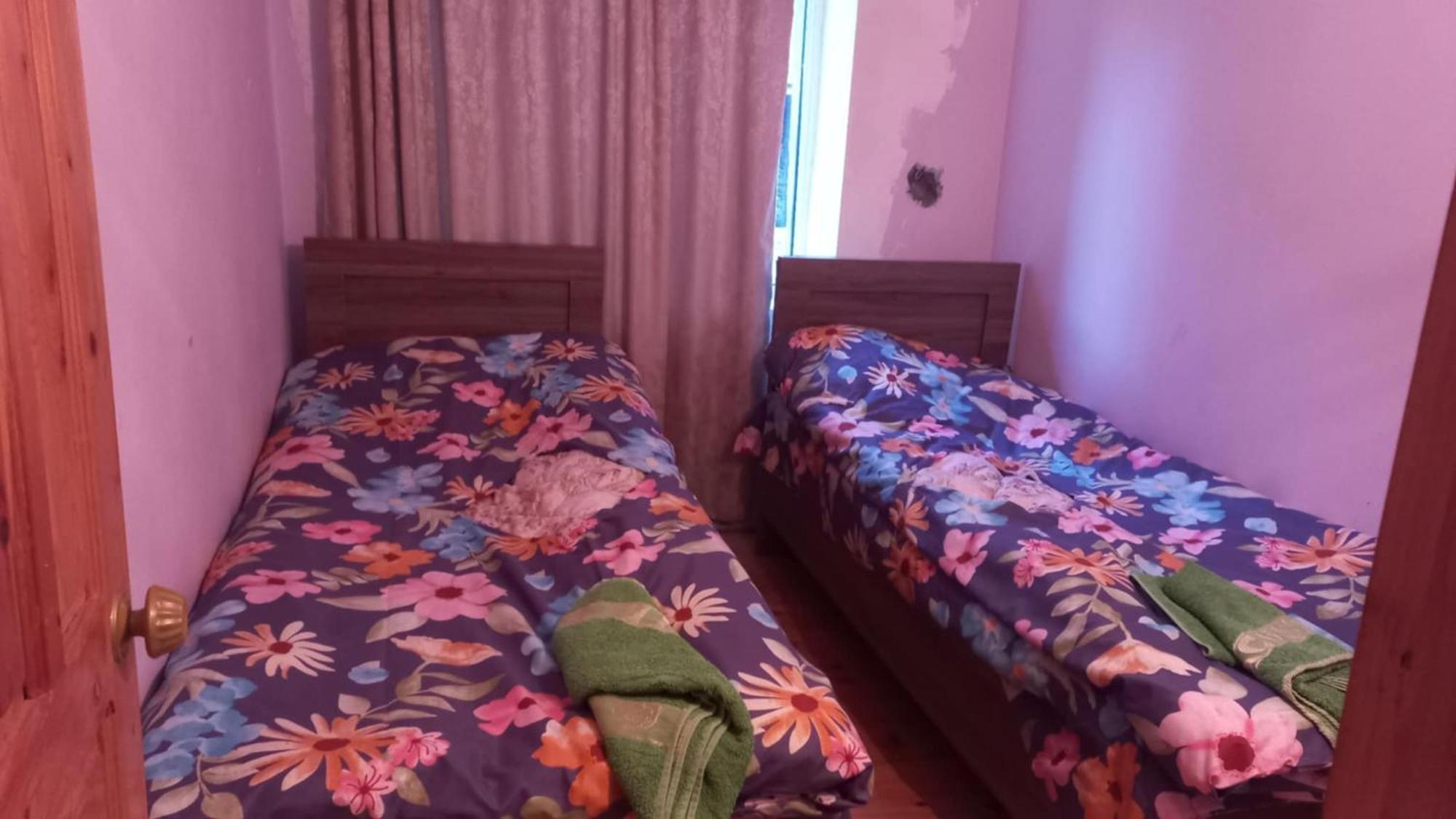 Bezengi Guest House Lalkhori エクステリア 写真