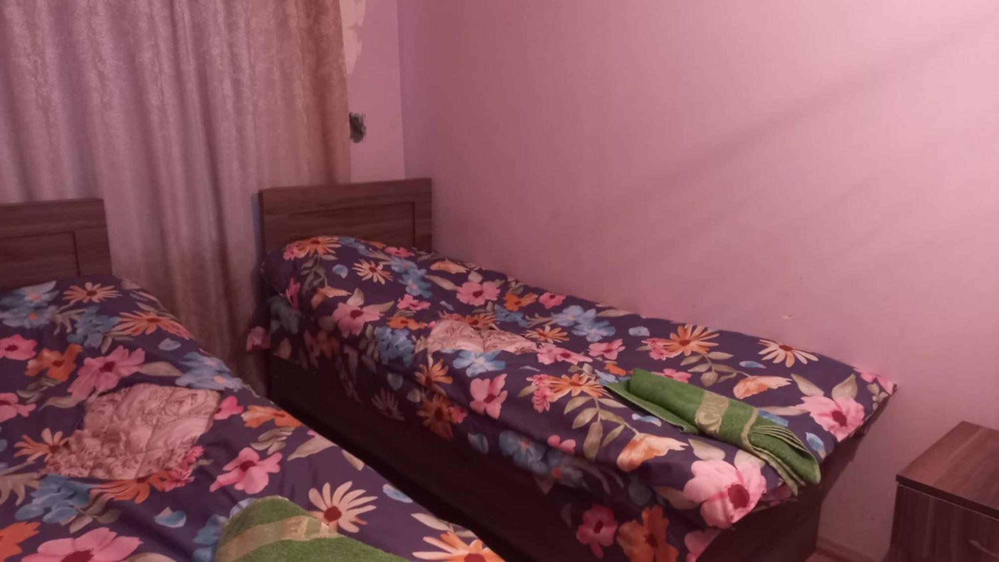 Bezengi Guest House Lalkhori エクステリア 写真