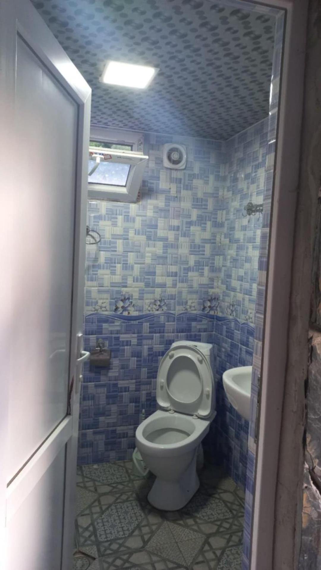 Bezengi Guest House Lalkhori エクステリア 写真
