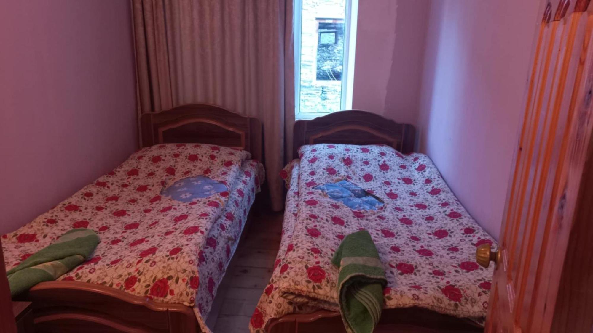Bezengi Guest House Lalkhori エクステリア 写真