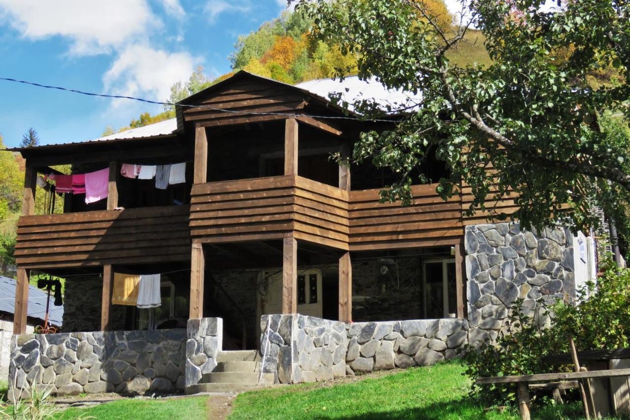 Bezengi Guest House Lalkhori エクステリア 写真